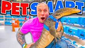 My Giant Pet Lizard Goes To Petsmart!