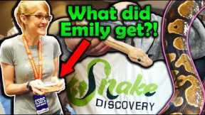 Emily gets her Dream Snake at the St. Louis NARBC!!